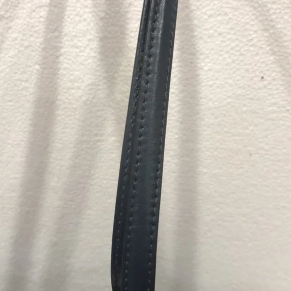 Kate Spade Navy Blue Leather Tote EUC - Picture 2 of 13